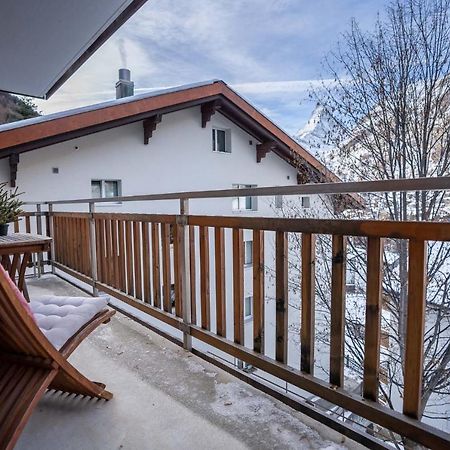 Modern Apartment With Matterhorn View Zermatt Eksteriør billede